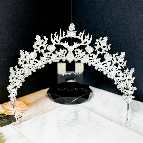Christmas Crown, Reindeer Crystal Tiara, White Christmas Party, Xmas Tree Topper main image 5